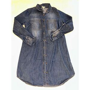 Charlotte‎ Russe Denim Dress